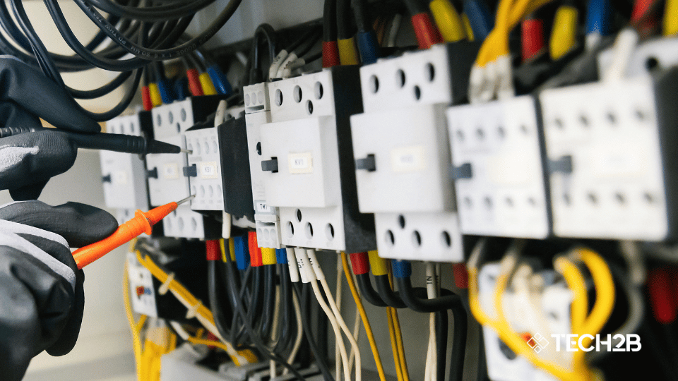  Foto zu Nieuwe CAO in Metalektro: Belangrijke winsten voor werknemers 